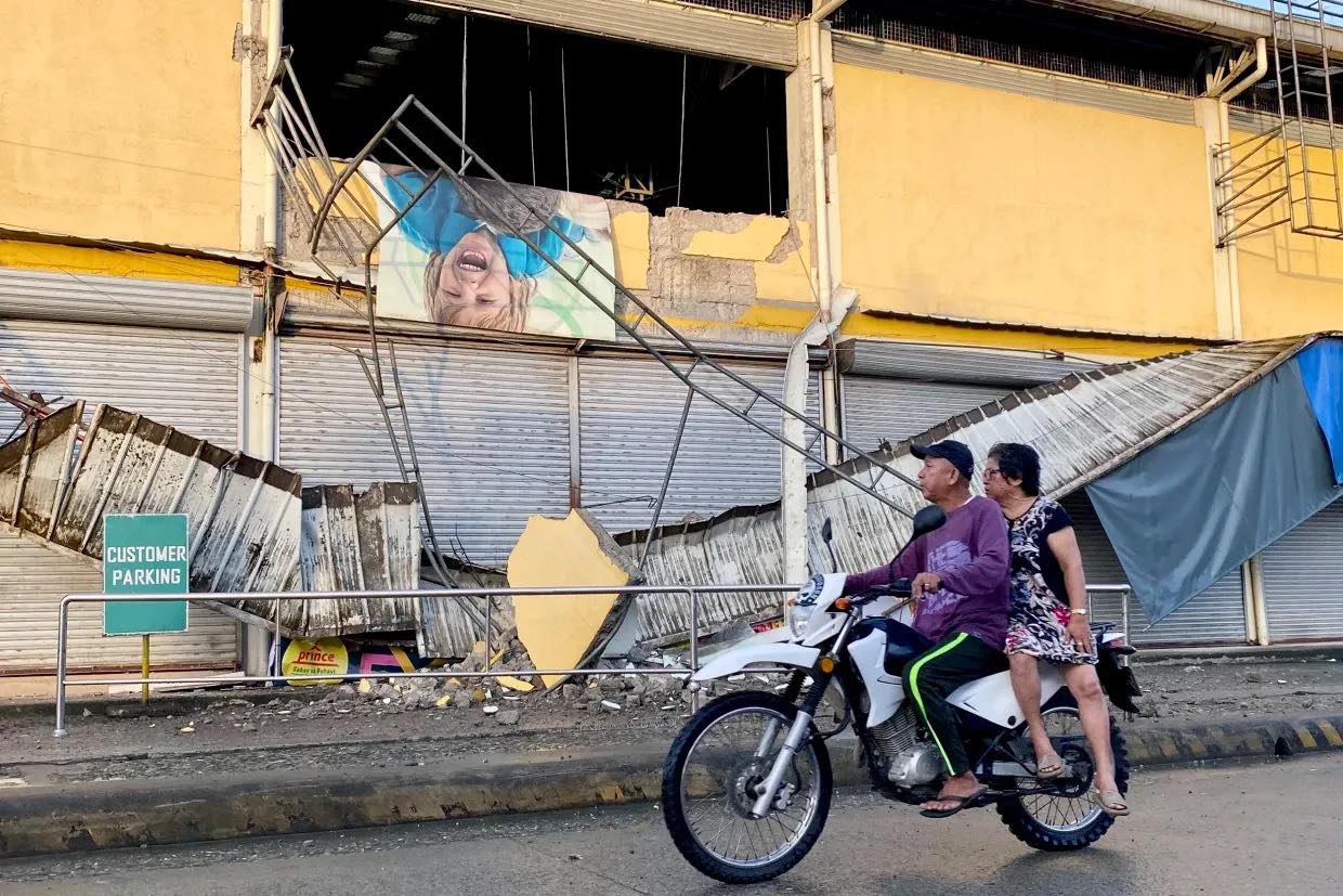 ဖိလစ်ပိုင် ငလျင်ကြောင့် ဆူနာမီ ရေလှိုင်းငယ်တချို့ ဂျပန်ကမ်းရိုးတန်းကို ရိုက်ခတ်