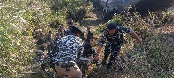 ဓါတ်ပုံ-The Lairam Times