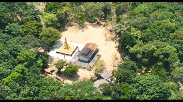 (စစ်ကောင်စီတပ် စခန်းချစစ်ဆေးနေသည့် နန်းတောင်စစ်ဆေးရေးဂိတ်ဝန်းကျင်အားတွေ့ရစဥ်။ ဓာတ်ပုံ-ပေးပို့)