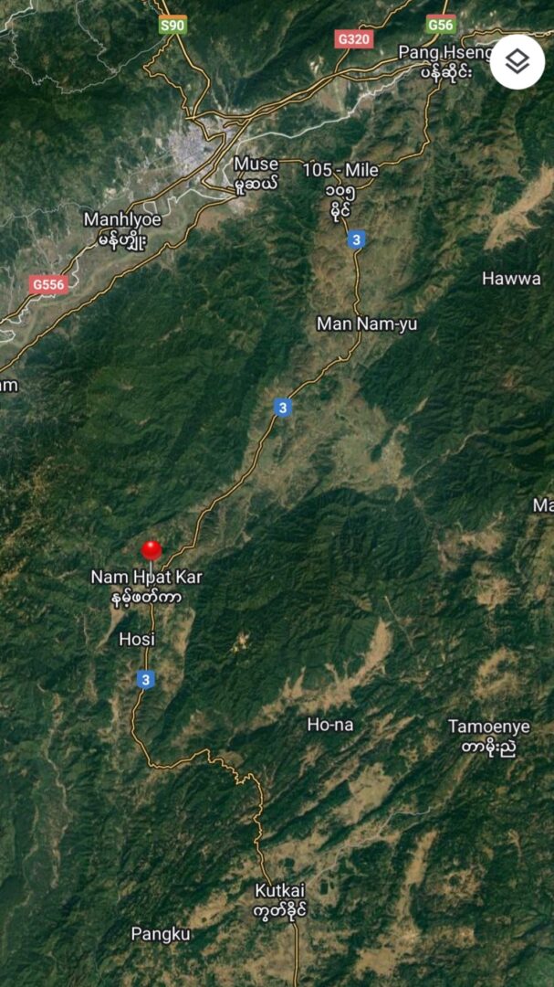 (KIA တပ်ဖွဲ့ဝင်အချို့ စစ်​ရေး​လေ့ကျင့်​နေစဥ်/ စစ်​​ကောင်စီတပ်မှ တိုက်​လေယာဥွ်ကို KIA ပစ်ချပြီး​နောက်ပျက်ကျ​နေစဥ်/ နမ့်ဖက်ကာကို Google Map တွင်​တွေ့ရမှု။ ဓါတ်ပုံ-KIA ၊CJ)