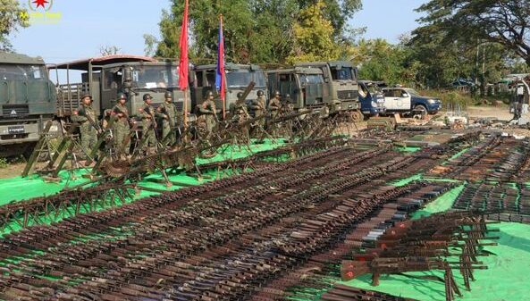 စစ်ရာဇဝတ်များကို ရှောင်ရှား၊ ရပ်တန့်ခြင်းမရှိဘဲဆက်လက်ကျူးလွန်မည်ဆိုပါက စစ်ကောင်စီကို ပြင်းထန်ပြတ်သားစွာတုံ့ပြန်မည်ဟု AA သတိ​ပေး