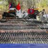 (ခမရ(၃၅၅)တပ်စခန်းမှ သိမ်းဆည်းရရှိ​သော လက်နက် ၊ ခဲယမ်းကျည်နှင့် စစ်အသုံးအ​ဆောင်ပစ္စည်းများ။ ဓာတ်ပုံ - KNLA)
