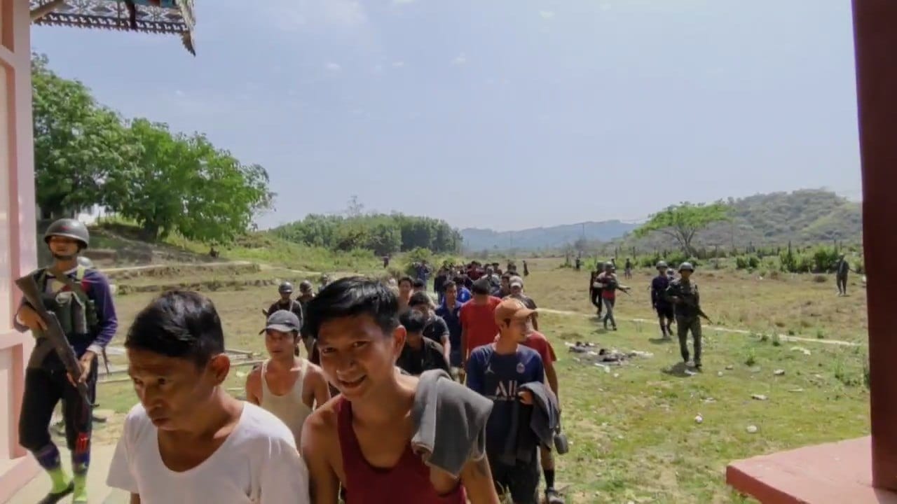 ဘူးသီးတောင် ခမရ(၅၅၂) တပ်ရင်းကို AA ထပ်မံ သိမ်းပိုက်
