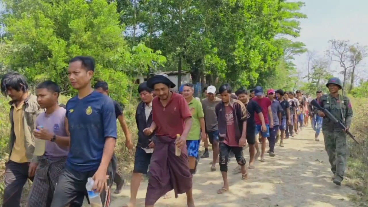 ဘူးသီးတောင် ခမရ(၅၅၂) တပ်ရင်းကို AA ထပ်မံ သိမ်းပိုက်