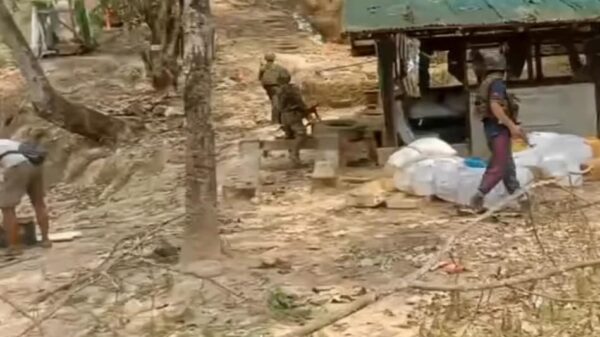 (ဖားကန့်မြို့နယ် နန့်ယားစစ်ကောင်စီတပ်စခန်းအား KIA သိမ်းပိုက်ပြီးနောက် တွေ့ရစဉ်။ ဓာတ်ပုံ - File Photo)