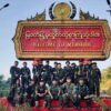 (နာမည်ကြီး ​ကော်ဘရာ​​ကော်လံစစ်​ကြောင်းအပါအဝင်KNLA ၊ PDF ပူး​ပေါင်းတပ်ဖွဲ့ဝင်များ မြဝတီမြို့အဝင်ဆိုင်းဘုတ်ဖြင့် ယခုလပိုင်းအတွင်းစု​ပေါင်းဓါတ်ပုံရိုက်ကူးထားမှု။ ။ဓါတ်ပုံ- CJ)