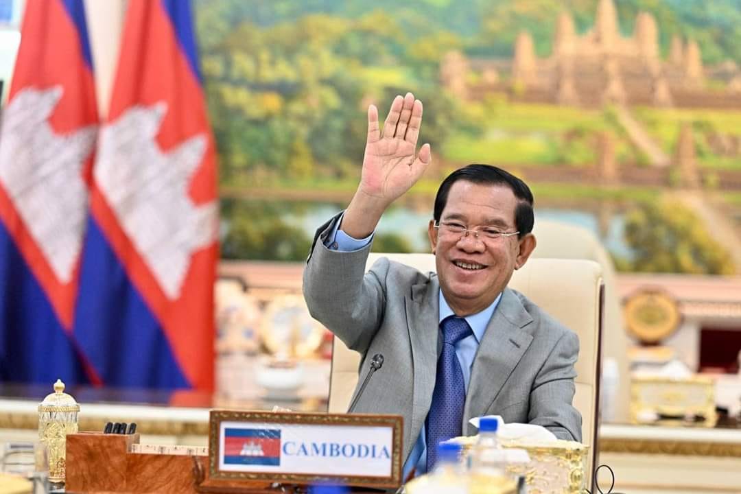 (ဟွန်ဆန်နှင့် အာဏာသိမ်း​ခေါင်း​ဆောင်တို့ ​မေ ၇ ရက်တွင် အွန်လိုင်းမှ​တွေ့ဆုံစဥ်။ဓါတ်ပုံ-ဟွန်ဆန်​ဖေစ်ဘွခ်)