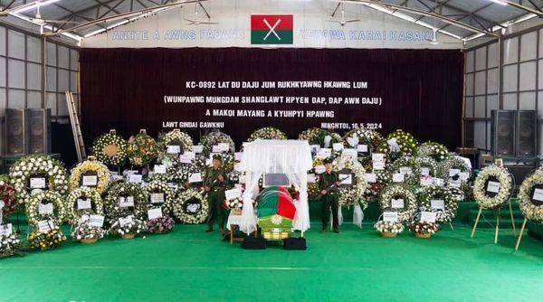 KIA စစ်ဦးစီးချုပ်ဒုဗိုလ်ချုပ်ကြီးခေါင်လွန်း၏ နာ​ရေးအခမ်းအနားအတွက်ပြင်ဆင်ထားမှု