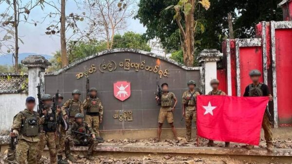 ဧပြီလအတွင်း KNLA ၊ PDF