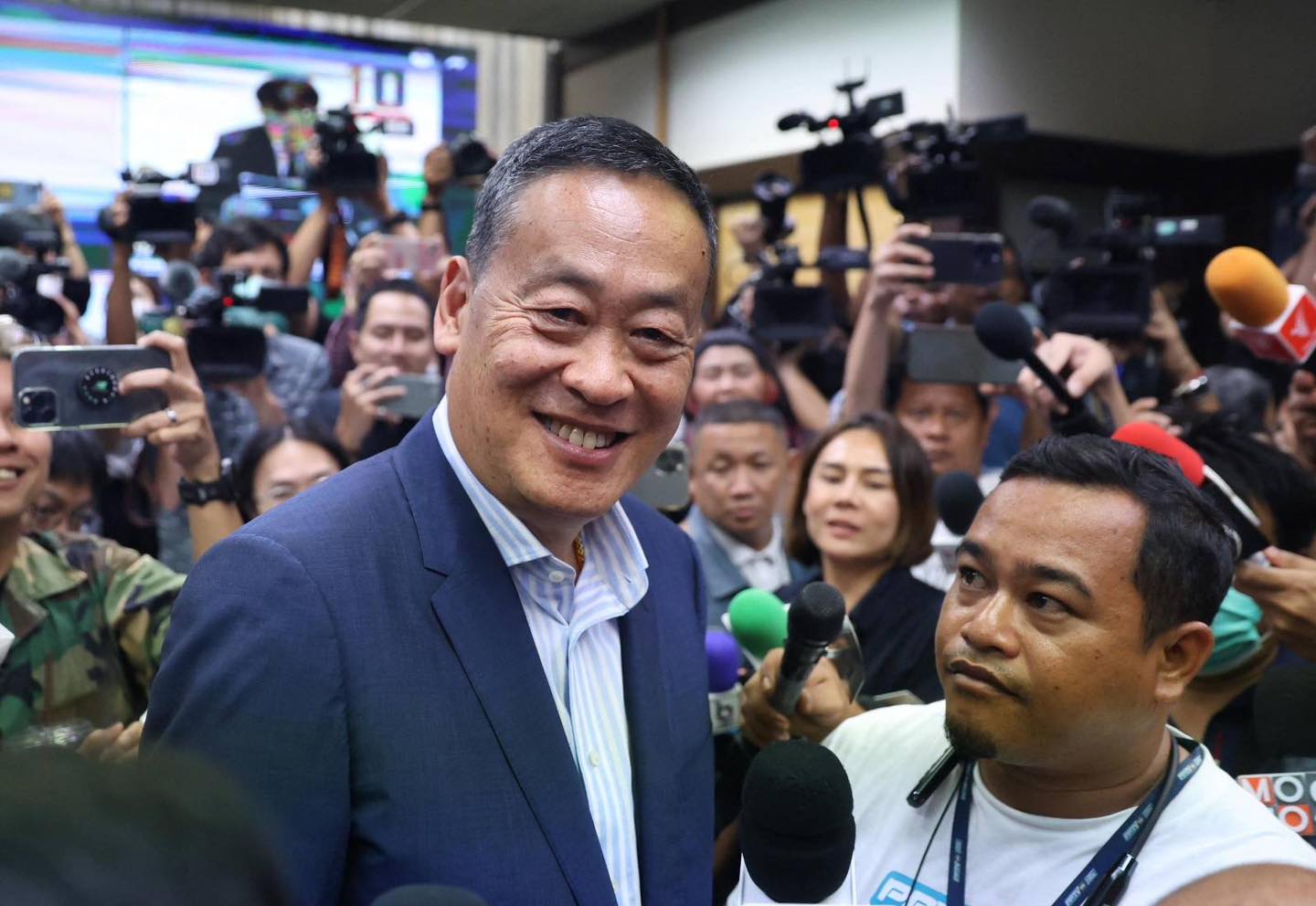 ရာထူးက နုတ်ထွက်ရနိုင်တယ်ဆိုတဲ့ သတင်းတွေကို ထိုင်းဝန်ကြီးချုပ် ငြင်းဆို
