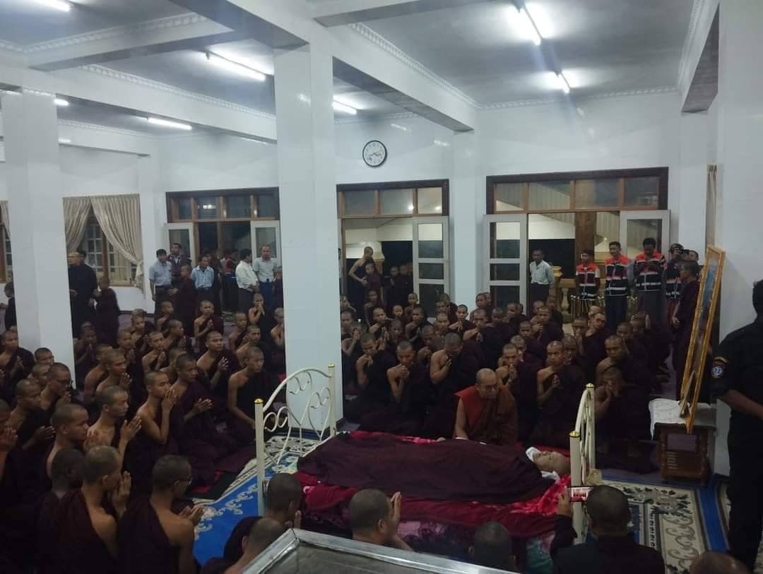 (ဆရာတော်ကြီး၏ ရုပ်ကလပ်အား ပဲခူးမြို့ဝင်းနိမ္မတာရုံကျောင်းတိုက်သို့ ပြန်လည်ပင့်ဆောင်လာစဥ်။ ဓာတ်ပုံ-ဆရာတော်ကြီးတပည့်သာဝကများ)