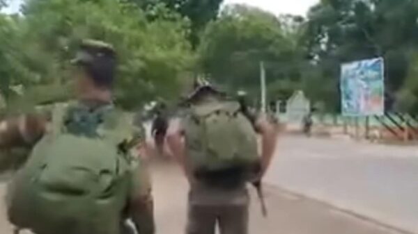 (နောင်ချိုမြို့အတွင်း TNLAပူးပေါင်းတပ်များ ဇွန်လ ၂၅ရက်က ဝင်ရောက်လာစဉ်)