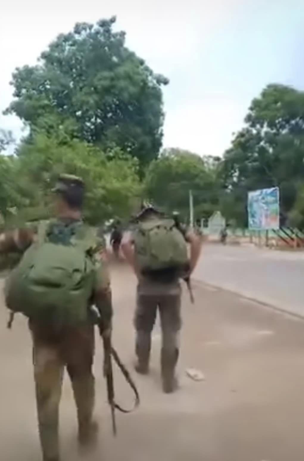 (နောင်ချိုမြို့အတွင်း TNLAပူးပေါင်းတပ်များ ဇွန်လ ၂၅ရက်က ဝင်ရောက်လာစဉ်)