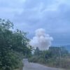 (စစ်​ကောင်စီတပ်က ကရင်နီ ပြည်တွင် ဗုံးကျဲစဥ် နှင့် KPDF တပ်ဖွဲ့ဝင်တစ်ဦး စစ်တပ်ဒရုန်းမှကြဲချ​သောဓါတုဗုံးဟုသံသယရှိ​သော လက်နက်​ကြောင့်ရရှိ​သော ဒဏ်ရာကိုပြသစဥ်။ဓါတ်ပုံ-FBR ၊KNDF ၊CJ )
