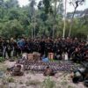 (KNLA တပ်မဟာ(၄)ပူးပေါင်းတပ်မှရဲဘော်များအား တွေ့ရစဉ်။ ဓာတ်ပုံ - KKL)