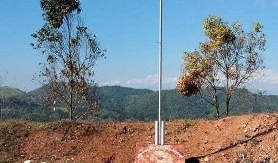 (AA စစ်ဦးစီးချုပ် ဗိုလ်ချုပ်ထွန်းမြတ်နိုင် ၂၀၂၃ ဒီဇင်ဘာ ၁၆ရက်တွင် လူမှုကွန်ရက်ပေါ် တင်ခဲ့သည့် မူဆယ်(၁၀၅)မိုင် မှတ်တမ်းဓာတ်ပုံ။ဓာတ်ပုံ - Twan Mrat Naing)