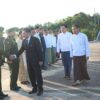 (အာဏာသိမ်း​ခေါင်း​ဆောင်ကို ဒုအာဏာသိမ်း​ခေါင်း​ဆောင်က ​နေပြည်​တော်​လေဆိပ်တွင် လိုက်ပို့စဥ်။ဓါတ်ပုံ-စစ်​ကောင်စီ )