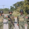 (၂၀၂၄ နှစ်ဆန်းက ရခိုင်ဒေသတိုက်ပွဲများအတွင်း တွေ့ရသော AA တပ်ဖွဲ့ဝင်များ။ ဓာတ်ပုံ-Arakan Princess Media)