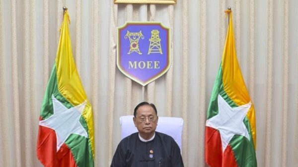ကျန်းမာရေးဆိုးရွားနေချိန်မှ စစ်ကောင်စီလွတ်ငြိမ်းပေးတဲ့ ဝန်ကြီးဦးဝင်းခိုင် ကွယ်လွန်