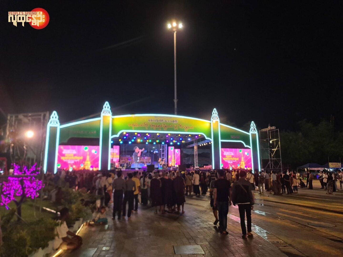 ပြည်သူ့ရင်ပြင်က စစ်ကောင်စီရဲ့ တန်တောင်တိုင်ပွဲ