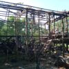 (ညောင်လေးပင်ခရိုင်တွင် စစ်ကောင်စီ၏ပစ်ခတ်မှုကြောင့် နေအိမ်တစ်လုံးပျက်စီးနေသည်ကို တွေ့ရစဉ်။ ဓာတ်ပုံ - KNU)