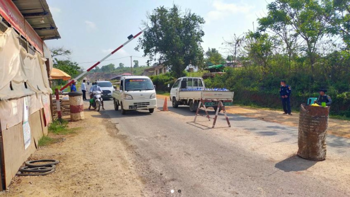 ရွာငံမြို့စစ်ဆေးဂိတ်ကို ၂၀၂၂ ခုနှစ်က တွေ့မြင်ရစဉ်