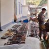 (ကန်ပိုက်တီမြို့သိမ်းတိုက်ပွဲအတွင်း KIAသိမ်းရသော လက်နက်ခဲယမ်းများ။ ဓာတ်ပုံ - ကချင်တောင်တန်း)