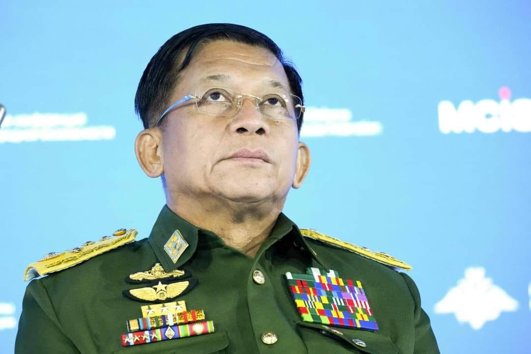 အာဏာသိမ်း​ခေါင်း​ဆောင် မင်း​အောင်လှိုင်။