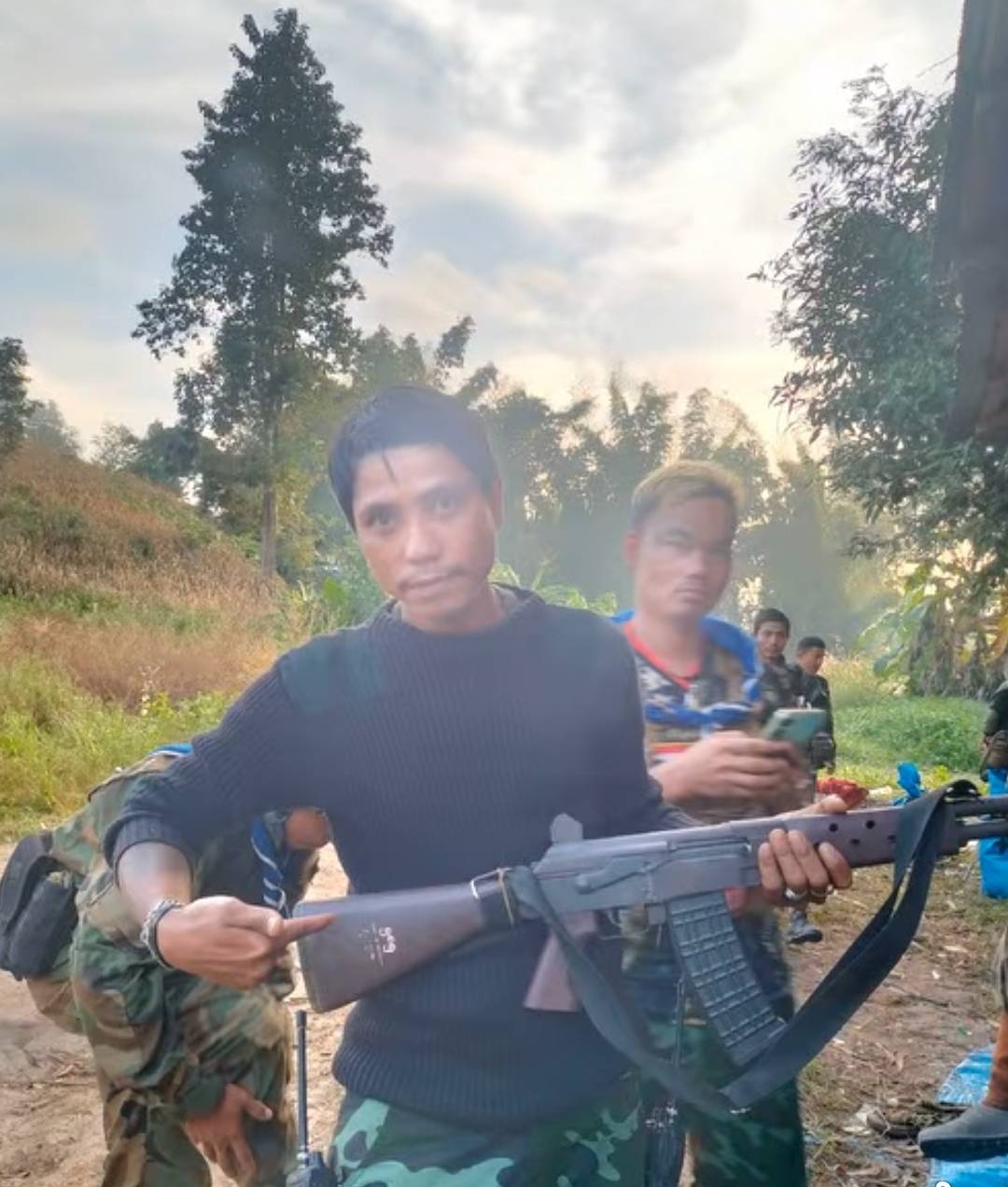 မြဝတီ - ဝေါ်လေ ကားလမ်းက ဝါးမီထ စခန်းကို KTLA လက်အောက်ခံစစ်ကြောင်းသိမ်းယူ