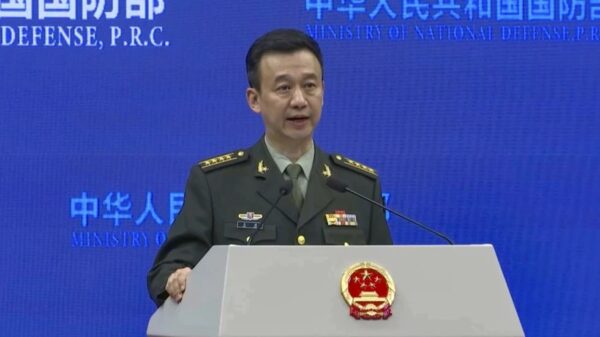 တရုတ်စစ်ဘက် ထိပ်တန်း အရာရှိတစ်ဦး ရာထူးက ဆိုင်းငံ့ပြီး စုံစမ်းစစ်ဆေးမှုတွေ ခံယူနေရ