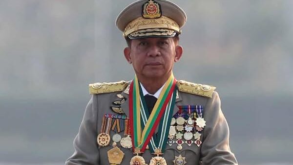 (အာဏာသိမ်း​ခေါင်း​ဆောင် မင်း​အောင်လှိုင် နှင့်NUG ၊K2C တို့၏ပူးတွဲ​ကြေညာချက်။ ဓါတ်ပုံ-AP)