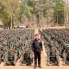 (ဗိုလ်ချုပ်ကြီးယွက်ဆစ်နှင့် RCSS တပ်ဖွဲ့ဝင်များ။ဓါတ်ပုံ-RCSS)