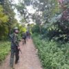 လူထုတော်လှန်ရေးမဟာမိတ်အင်အားစု (PRA – Magway)မှ ရဲဘော်များအား တွေ့ရစဉ်။ ဓာတ်ပုံ − PRA)