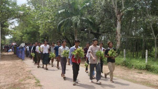 (စစ်မှုထမ်းရန် စုဆောင်းခံရသူများအား အောက်တိုဘာအတွင်းက တွေ့ရစဥ်။ဓာတ်ပုံ-စကစ)