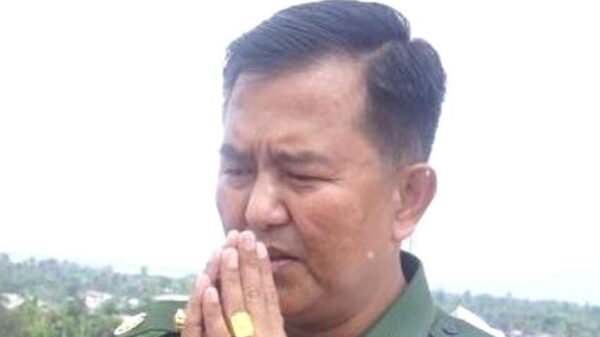 (ဗိုလ်မှူးချုပ် သူရိန်ထွန်း ။ဓါတ်ပုံ-MOI)