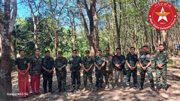 (မွန်လက်နက်ကိုင် တပ်မတော်တစ်ရပ် ဖွဲ့စည်းရန် တွေ့ဆုံခဲ့ကြသော မွန်တပ်ဖွဲ့ ၄ဖွဲ့မှ တာဝန်ရှိသူများ။ ဓာတ်ပုံ - MSDF)