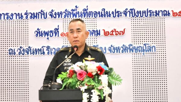 (ထိုင်းကြည်းတပ် အမှတ် ၃ တပ်မဌာနချုပ် အကြီးအကဲ ဗိုလ်ချုပ်ကြီး ကစ်တီပေါင် ဂျေမ်ဆူဝန်။ ။ဓါတ်ပုံ-Thai Enquire)