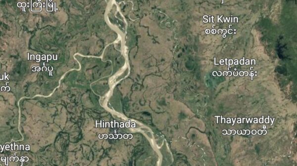 ဧရာဝတီနှင့် ပဲခူးတိုင်းဆက်သွယ်ထားသည့်မဟာဗျူဟာလမ်းကို စစ်ကောင်စီက ပိတ်ဆို့စစ်ဆေးနေ