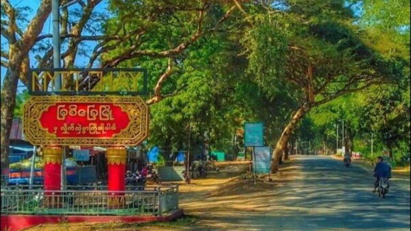 မြစ်ခြေမြို့တွင် စစ်တပ်က လက်နက်ကြီးဖြင့် ပစ်ခတ်တိုက်ခိုက်၍ မိသားစုဝင် ၅ဦးထိမှန်သေဆုံး